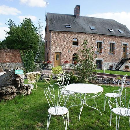 Bed and Breakfast Aux Logis De La Solre Ferrière-la-Petite Zewnętrze zdjęcie