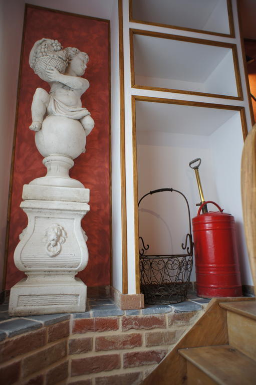 Bed and Breakfast Aux Logis De La Solre Ferrière-la-Petite Zewnętrze zdjęcie